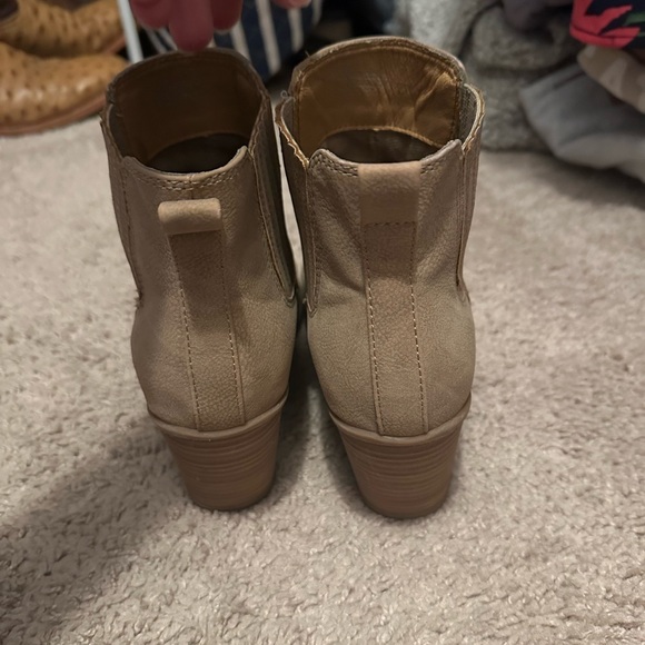 Kork Ease Tan Ankle Boots - Picture 2 of 3